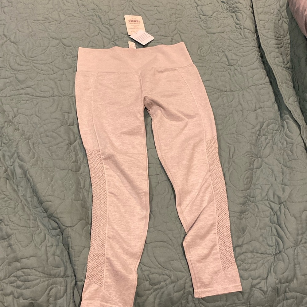 Fabletics grey NWT 7/8 leggings